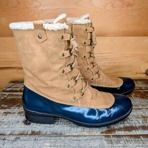 AEROSOLES Tan and Navy Winter Boots